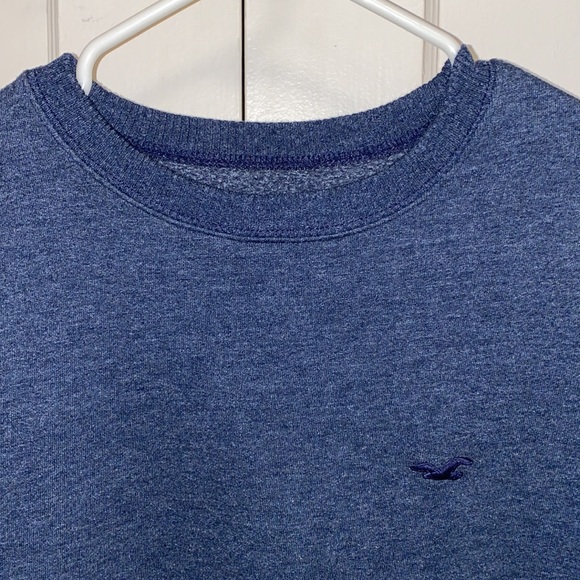 Hollister Small Navy Blue Pullover Sweater - Picture 5 of 14